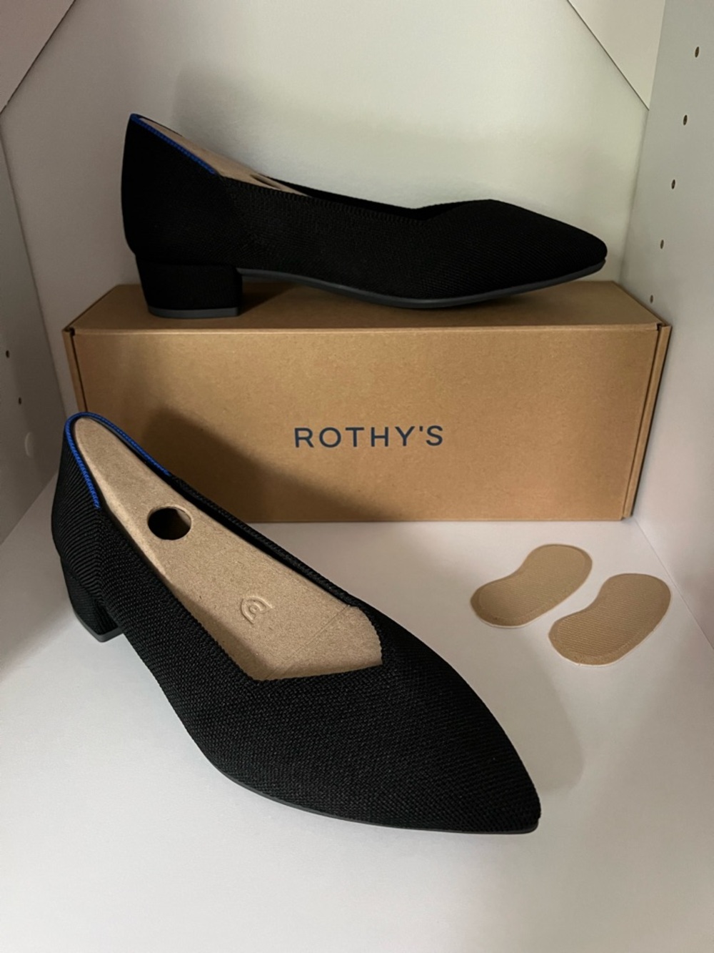 NWT Rothy’s Black Pointed Low Block Heel Pumps